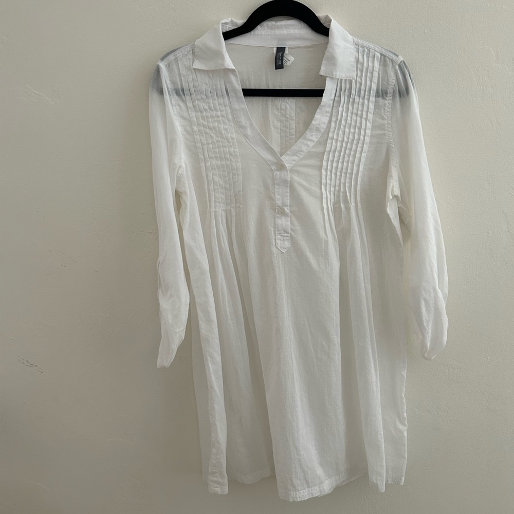 Short white cotton dress